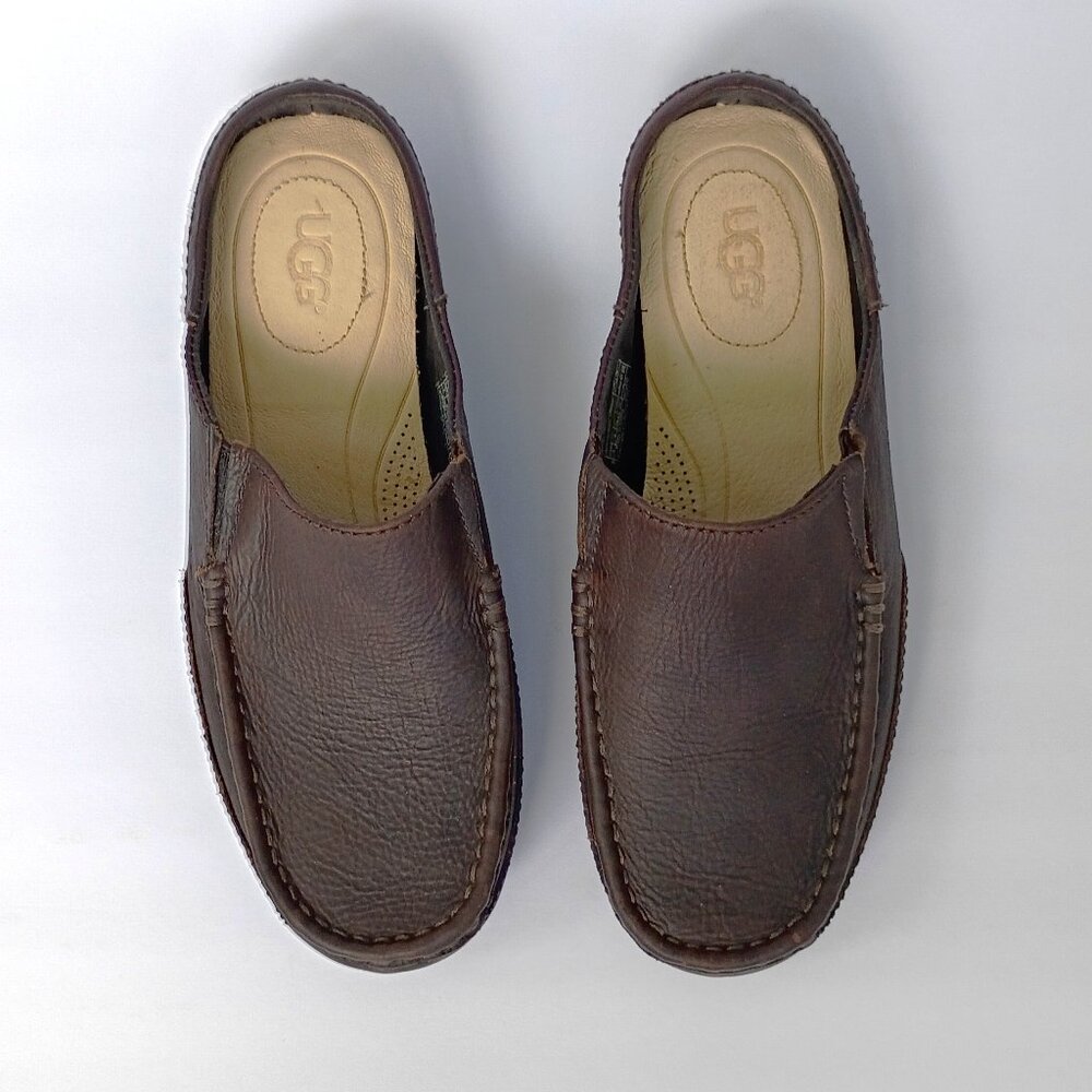 Leather Brown MEN UGG SLIDES Size 7 EUC
